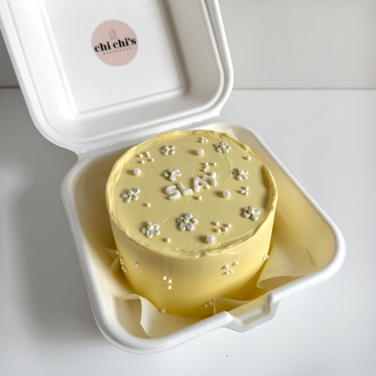 Delicate Daisy Bento Cake