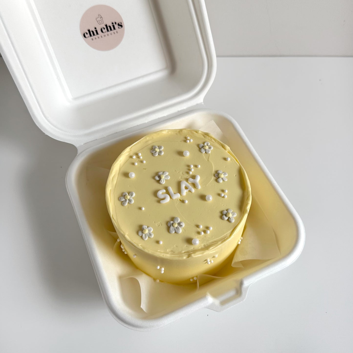 Delicate Daisy Bento Cake
