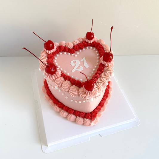 Delicate Vintage Heart Cake