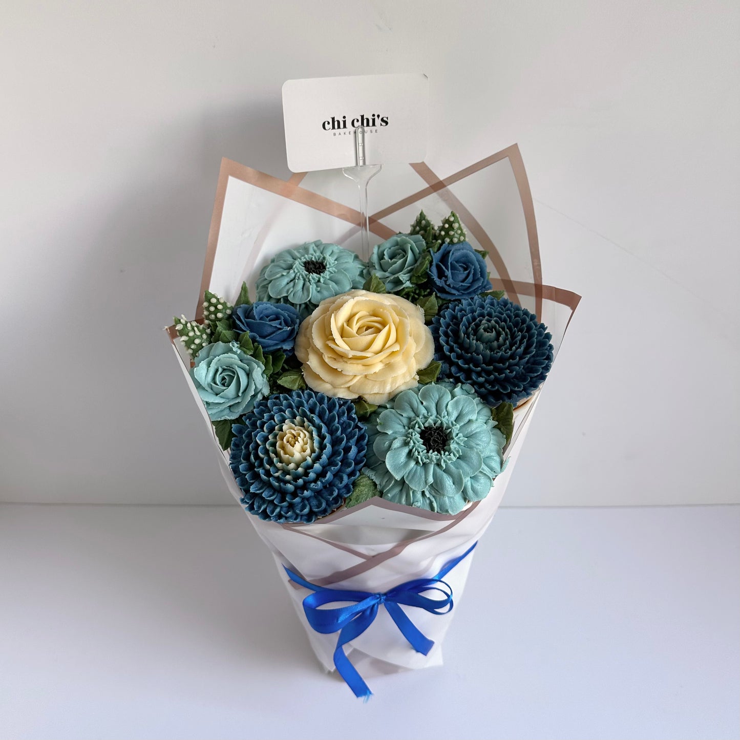 Blooming Standing Cupcake Bouquet